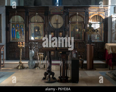 Vergine Maria Metekhi chiesa ortodossa interno, Tbilisi, Georgia Foto Stock