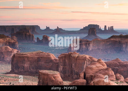 Hunt Mesa, Monument Valley, Arizona, Stati Uniti d'America Foto Stock