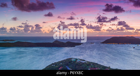 Isole Vergini Britanniche, Virgin Gorda, North Sound di North Sound da Fanny Hill, alba Foto Stock