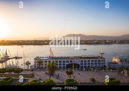 Egitto Luxor, vista sul Nilo Foto Stock