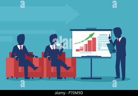 Imprenditore presentando i dati di marketing su una presentazione della scheda dello schermo per spiegare i grafici per i dirigenti dell'azienda. Seminario aziendale. Piatto di vettore di stile Illustrazione Vettoriale