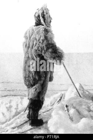 Norsk bokmål: Roald Amundsen ved Svartskog, Bunnefjorden, 7. mars 1909 . 7 Marzo 1909 1 Amundsen-in-ice Foto Stock