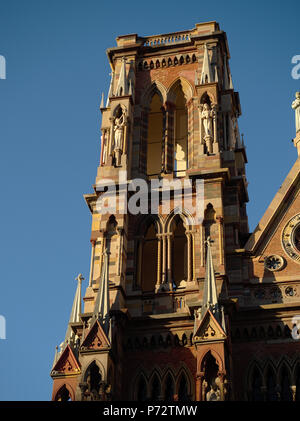 Cordoba, Argentina - 2018: del Sagrado Corazón de Jesús chiesa, conosciuta anche come la Chiesa di capuchinos, è un cattolico romano neo tempio gotico. Foto Stock