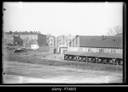 60 Narcyz Witczak-Witaczyński - Koszary przy ulicy 29 Listopada w Warszawie (107-95-2) Foto Stock