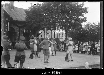 72 Narcyz Witczak-Witaczyński - Wizyta oficerów jugosławiańskich w Polskim Wojsku (107-263-12) Foto Stock