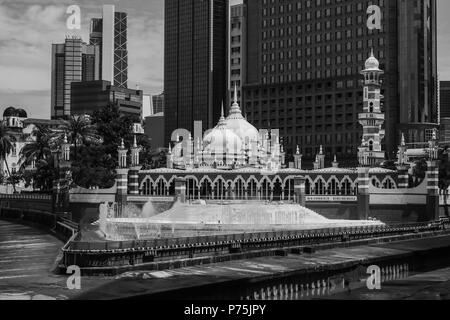 Kuala Lumpur, Malesia - Ott 14,2017 :Masjid Jamek moschea che si trova nel cuore della città di Kuala Lumpur. Foto Stock