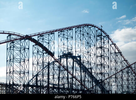 La Big One rollercoaster a Blackpool Pleasure Beach Foto Stock