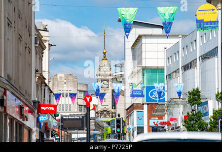 Occupato North Street a Brighton Regno Unito con il traffico e gli autobus Foto Stock