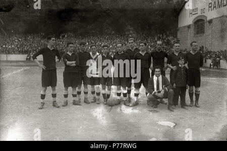 29 Escenas de la final de Campeonato de España en el campo de Atotxa entre los equipos del Real Unión y Real Madrid (1-0) (18 de 18) - Fondo Car-Kutxa Fototeka Foto Stock