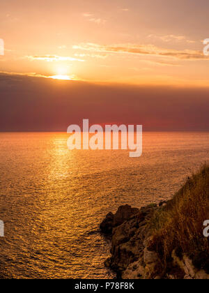 Vista del Mare Adriatico vicino a Rovigno, Adriatico, Istria, Croazia, Europa Foto Stock