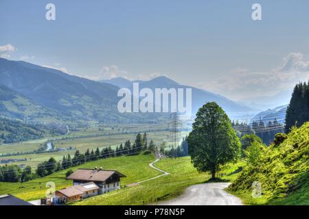 Hohe Tauern bei Niedernsill Salzachtal Kitzsteinhorn Foto Stock