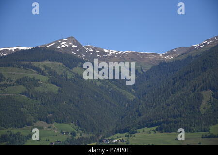 Hohe Tauern bei Niedernsill Salzachtal Kitzsteinhorn Foto Stock