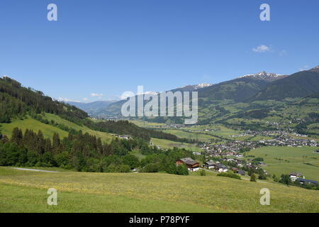 Hohe Tauern bei Niedernsill Salzachtal Kitzsteinhorn Foto Stock