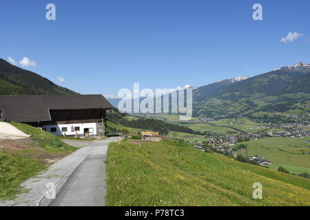 Hohe Tauern bei Niedernsill Salzachtal Kitzsteinhorn Foto Stock