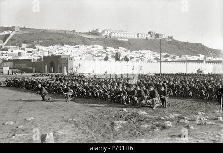 60 Tropas en la guerra de África (16 de 37) - Fondo Car-Kutxa Fototeka Foto Stock