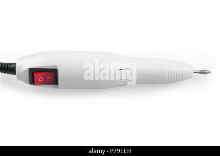 Unghie bianco il deposito di trapano elettrico vicino. Isolato su bianco, percorso di clipping incluso Foto Stock