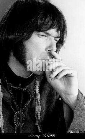 Neil Young, 1971 Foto Stock