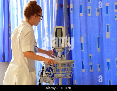 Un reparto alla Manchester University NHS Foundation Trust Picture Data: giovedì 5 luglio 2018. Vedere PA storia ospedale di salute. Foto di credito dovrebbe leggere: Peter Byrne/PA FILO Foto Stock