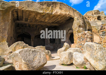 Grotta di Uplistsikhe città conosciuta come Signore della fortezza, Gori, Shida Kartli distretto, Georgia Foto Stock