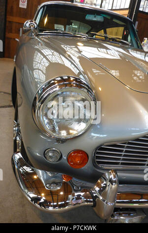 Aston Martin DB5, James Bond auto, Goldfinger, britisch supercar, classic car, argento Foto Stock