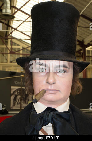 Testa del manichino di Isambard Kingdom Brunel presso il Museo di vapore della Great Western Railway, Swindon, Wiltshire Foto Stock