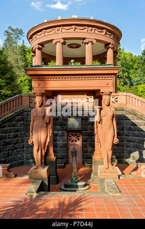 Elisabethenbrunnen, spa garden, Bad Homburg vor der Höhe, Hesse, Germania Foto Stock