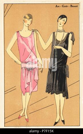 Le donne in abiti da sera di rosa crêpe georgine e velluto nero chiffon. Pochoir Handcolored (stencil) litografia dal lusso francese rivista di moda arte, gotta, Beaute, 1927. Foto Stock