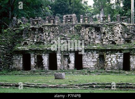 Messico. Yaxchilan. Tempio di labirinto. Tardo periodo classico. Foto Stock