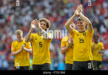 23 giugno 2018, Spartak Stadium, Mosca, Russia; della Coppa del Mondo FIFA Football, gruppo G, Belgio contro la Tunisia; Axel Witsel e Thomas Meunier reagisce dopo la loro grande vittoria Foto Stock