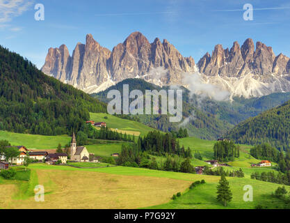 Italia - Dolomiti - Val di Funes Foto Stock