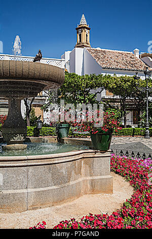 Plaza de las flores a Estepona Foto Stock