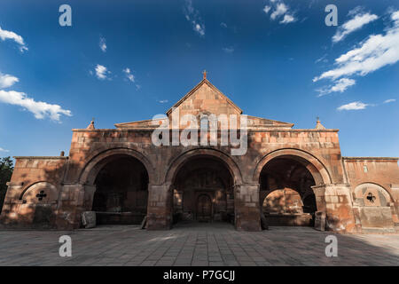 Medievale Chiesa Armena, vista frontale Foto Stock