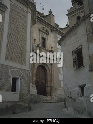 Esterno-PORTADA laterale. Posizione: Iglesia de la Encarnacion, Velez Rubio, Almería, Spagna. Foto Stock