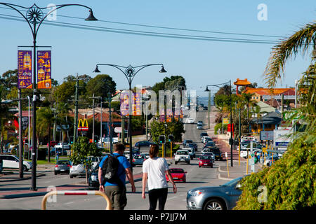 PERTH, Australia - 20 Maggio 2018: Guildford Road nella parte orientale del borgo di Perth di Maylands Foto Stock