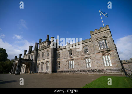 Il castello di Blairquhan, il Regency house vicino a Maybole nel South Ayrshire, in Scozia, ora di proprietà della Chinese Corporation Ganten e azionata come un matrimonio e e Foto Stock