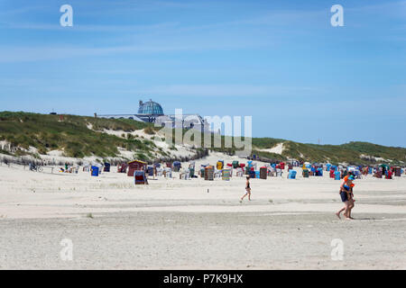 Germania, Bassa Sassonia, Frisia orientale, Juist, sulla spiaggia di sabbia dell'isola. Foto Stock