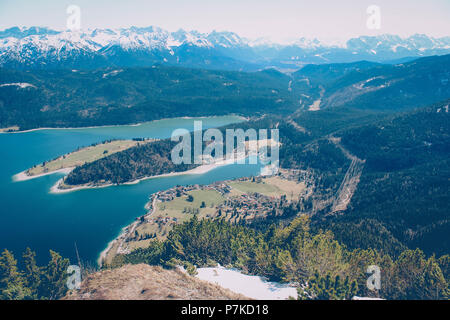 Vista dalla Herzogstand al Walchensee Foto Stock