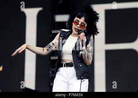Londra, Regno Unito. Il 7 luglio 2018. Heather Baron-Gracie di onde pallido esegue sul palco come Barclaycard presente British Summer Time Hyde Park a Hyde Park il 7 luglio 2018 a Londra, Inghilterra. Credito: Georgia Taylor/Alamy Live News Foto Stock