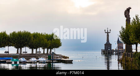 Germania, Baden-Württemberg, il lago di Costanza, costanza, Porto, Gondola Harbour, barche, Imperia Foto Stock