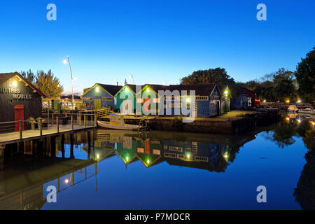 Francia, Charente Maritime, Oleron Island, Le Chateau d'Oleron, la porta di ostriche, oyster capanne trasforma nelle officine dei creatori Foto Stock