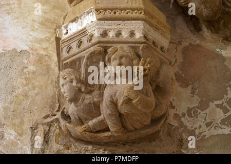 Francia, Manche, Cotentin, Portbail, alla chiesa di Notre Dame Foto Stock