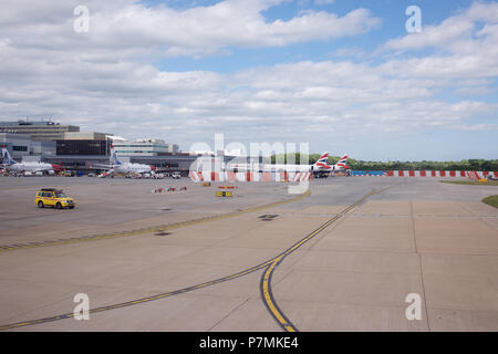 Dall'aeroporto di Gatwick di Londra vista da un aeromobile Foto Stock