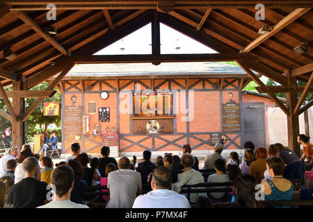 Francia, Rhone, Lione, storico sito elencato come patrimonio mondiale dall' UNESCO, il Parc de la Tete d'Or (Tete d'Or Park), teatro Guignol Foto Stock