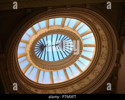 CUPULA DE CRISTAL DE LA Fundacion Juan March - EDIFICIO DE LA ANTIGUA BANCA MARCH ACTUALMENTE MUSEO DE ARTE CONTEMPORANEO. Posizione: Fundacion Juan March, PALMA, Spagna. Foto Stock