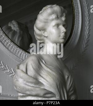 Victoria Eugenia di Battenberg (1887-1969). Regina consorte di Spagna. Moglie di Re Alfonso XIII. Busto di scultore spagnolo Mariano Benlliure (1862-1947). Palazzo della Magdalena. Santander. Spagna. Foto Stock