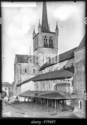 Payerne, Abbatiale, vue partielle; Vue partielle de l'abbatiale depuis le nord-ouest; Abtei Payerne, Abteikirche (.., Payerne). 1899 76 CH-NB - Payerne, Abbatiale, vue partielle - Collezione Max van Berchem - EAD-7425 Foto Stock