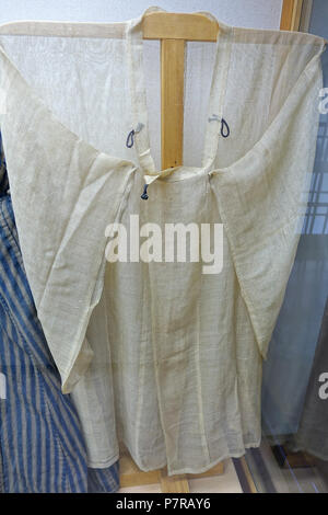 Inglese: visualizzare in Hakone Checkpoint Exhibition Hall - Hakone no Seki (barriera station) - Hakone, Giappone. Il 3 settembre 2016, 23:20:34 93 Abbigliamento - Hakone Checkpoint Exhibition Hall - Hakone no Seki (barriera station) - Hakone, Giappone - DSC06046 Foto Stock