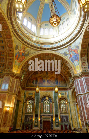 Inglese: Cattedrale di San Matteo apostolo - 1725 Rhode Island Ave NW, Washington, DC, Stati Uniti d'America. Principal Architect: Christopher Grant LaFarge (1862-1938). Principal artist per mosaici e dipinti murali: Edwin H. Blashfield (1848-1936). 2 febbraio 2017, 09:50:46 63 Cattedrale di San Matteo apostolo - Washington, DC - DSC07707 Foto Stock