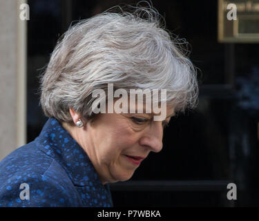 PM Theresa Maggio si diparte a Downing Street, London, Regno Unito dotato di: PM Theresa Maggio dove: London, England, Regno Unito quando: 06 giu 2018 Credit: Wheatley/WENN Foto Stock