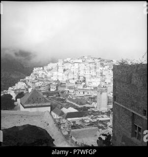 71 CH-NB - Französisch-Marokko, Moulay Idriss- Dorfansicht - Annemarie Schwarzenbach - SLA-Schwarzenbach-UN-5-26-164 Foto Stock